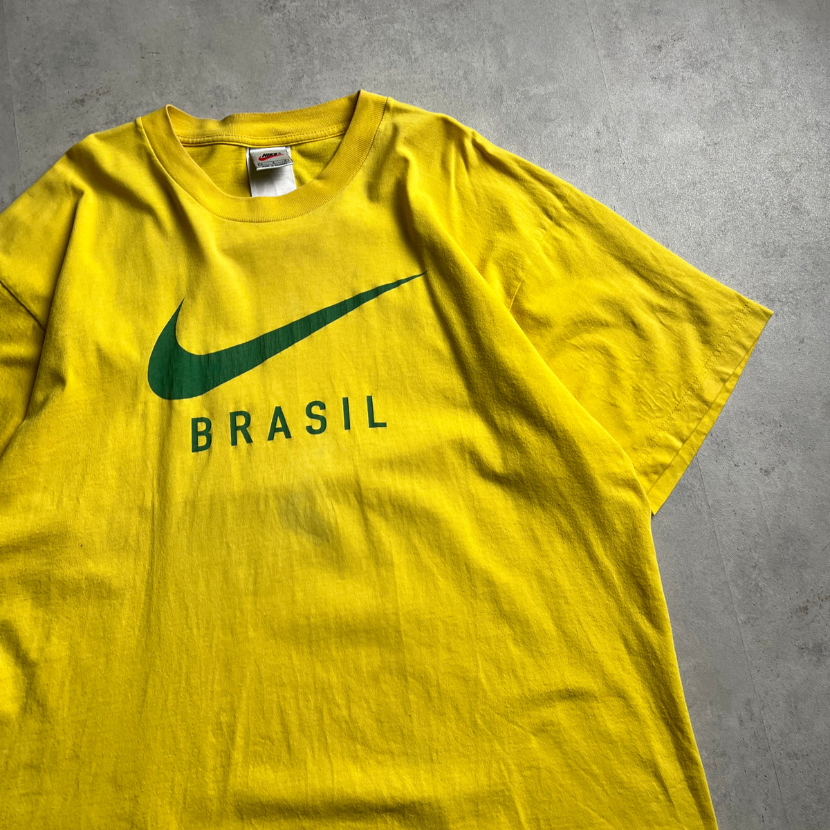 Vintage 90's Nike Made in Hungary Brasil póló
