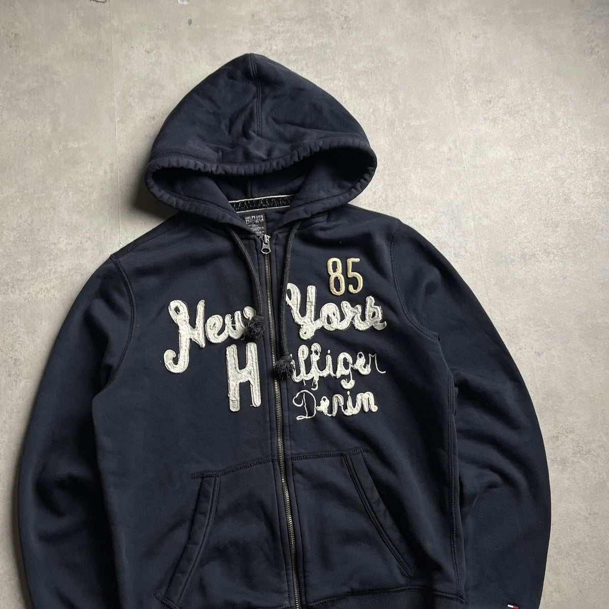 Tommy Hilfiger zipup hoodie