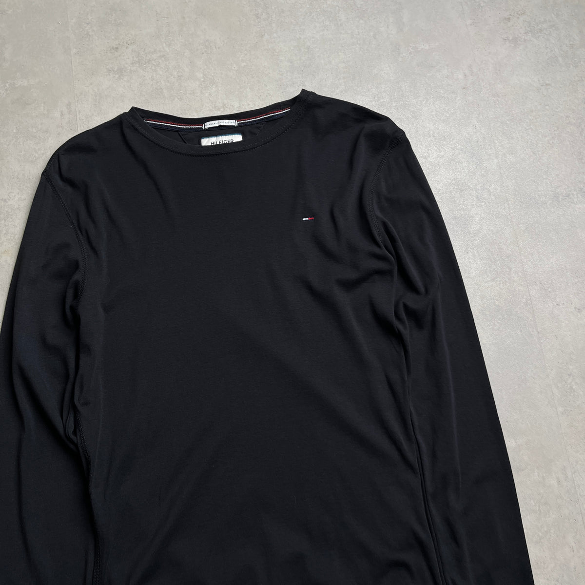 Tommy Jeans fekete longsleeve