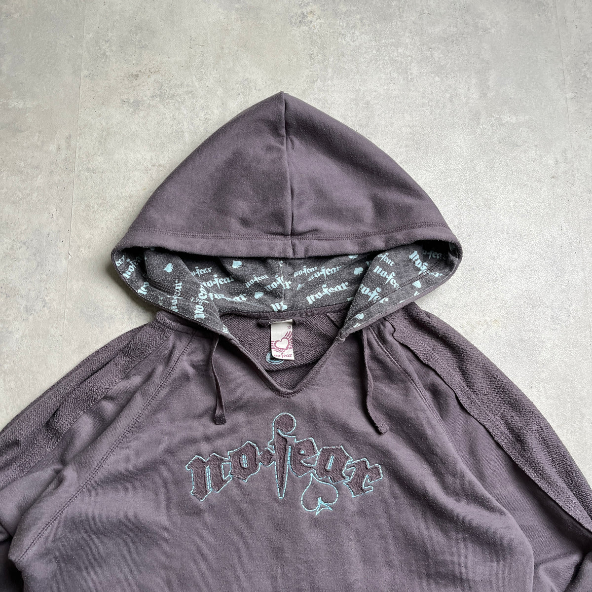 Y2K No Fear v-neck hoodie