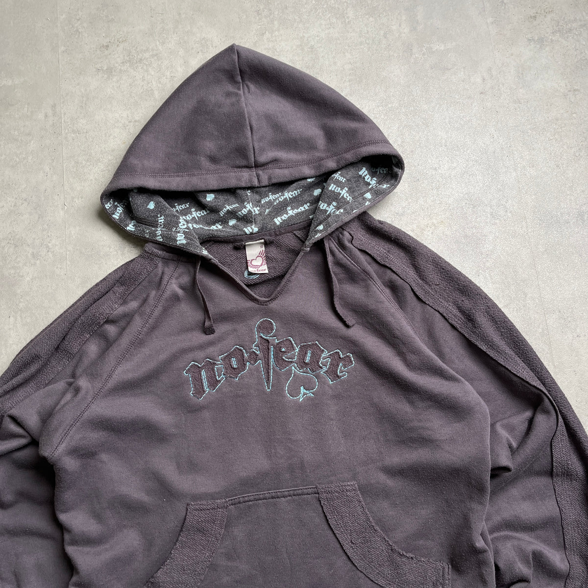 Y2K No Fear v-neck hoodie