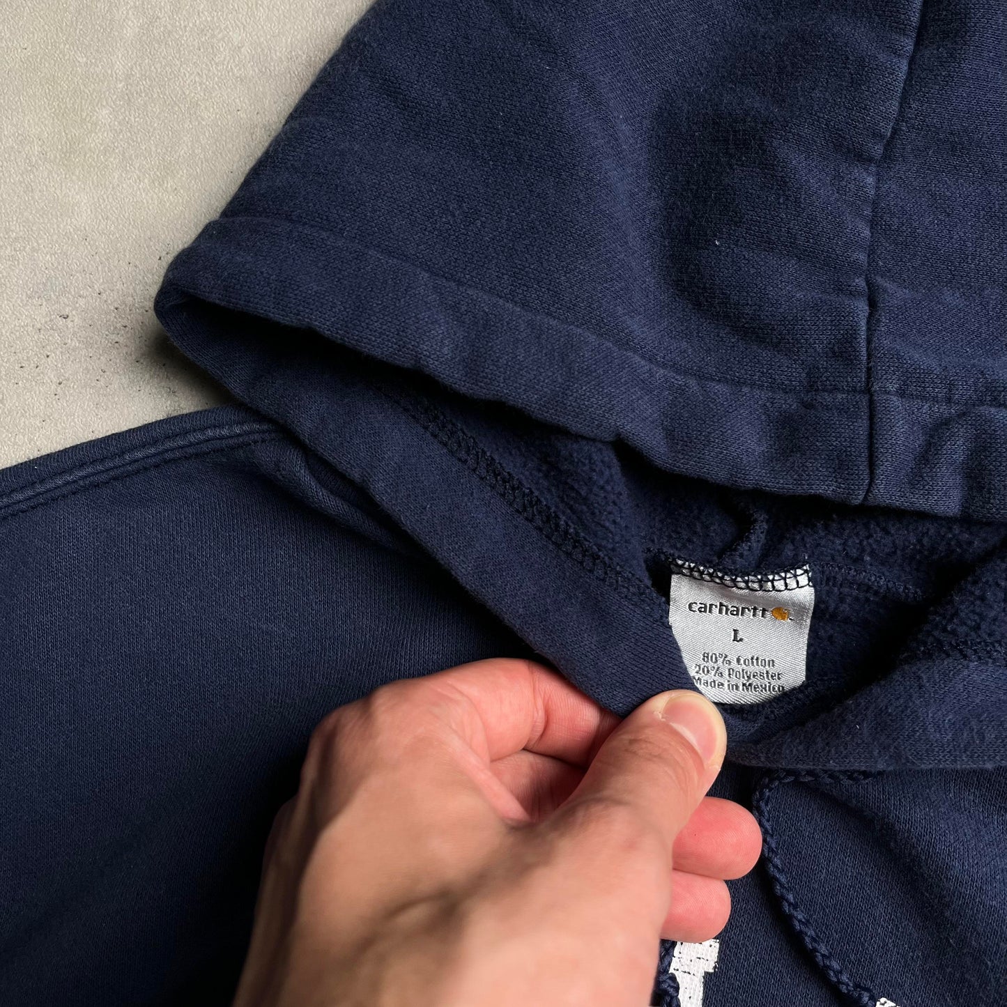 Carhartt sötétkék hoodie