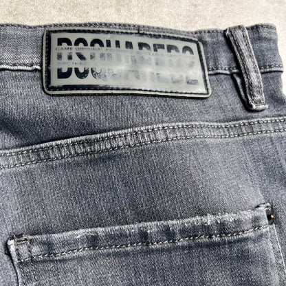 Dsquared2 szürke szaggatott farmernadrág