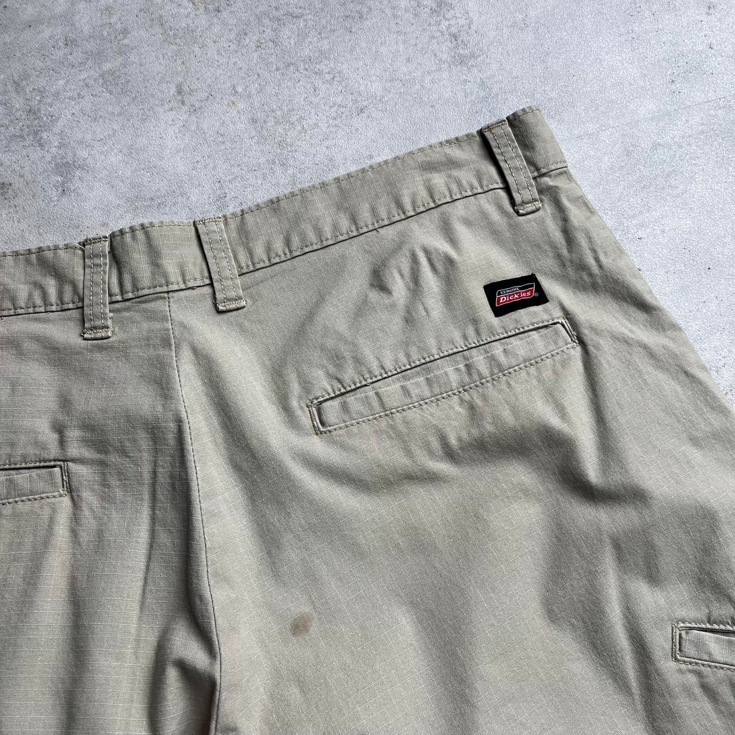 Dickies bézs rövidnadrág
