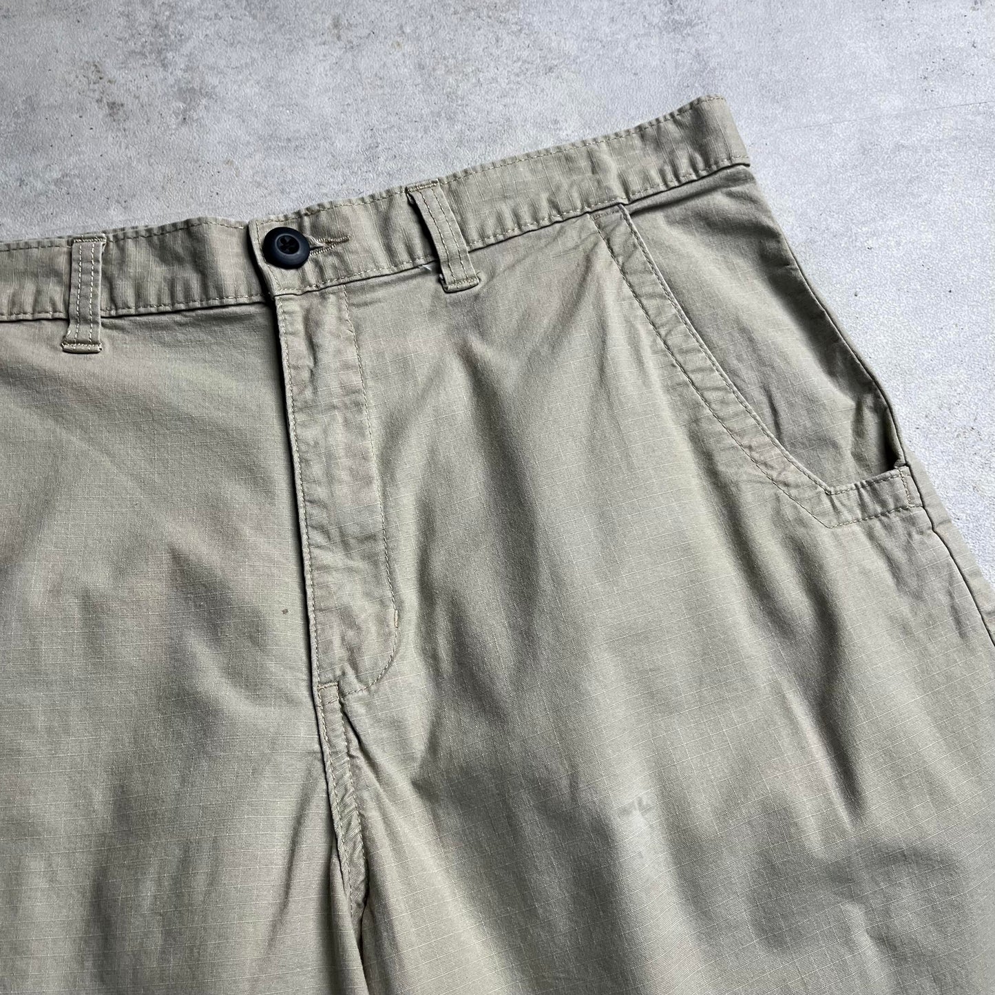 Dickies bézs rövidnadrág