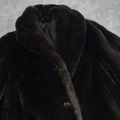 Univerzál Keszthely vintage szőrmés kabát